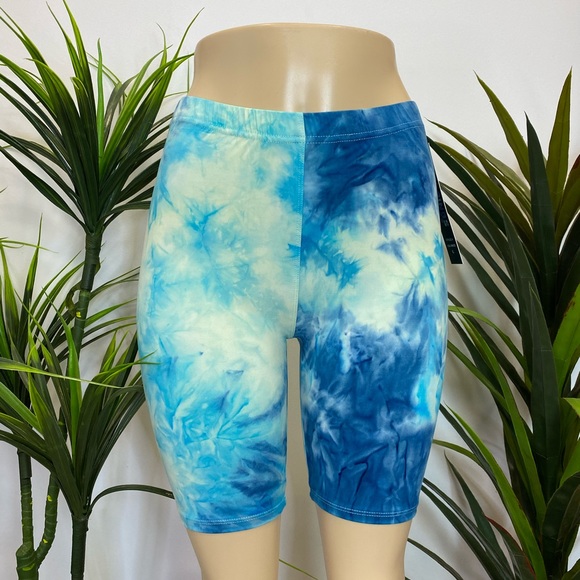 ‼️ Tie Dye Biker Shorts Active Wear Leggings - Picture 2 of 5